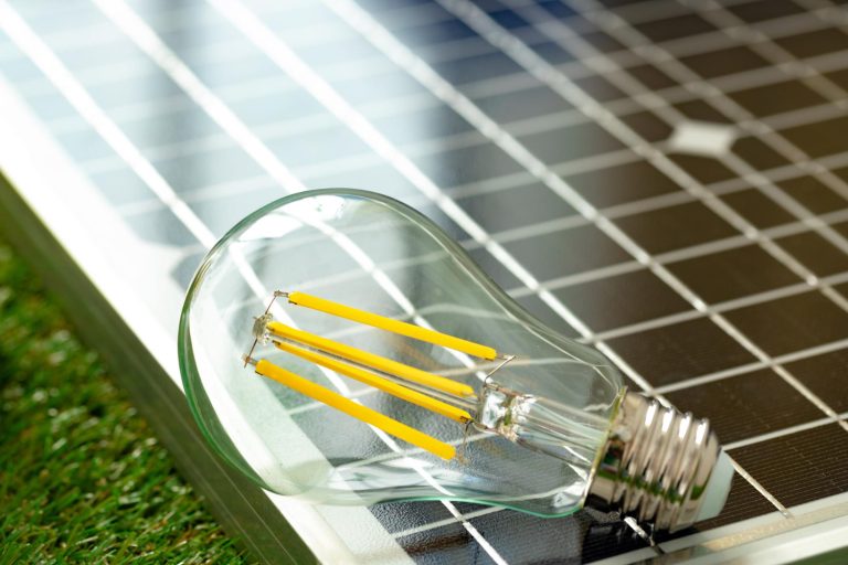 How Does Solar Power Generate Electricity?